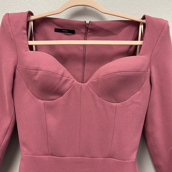 Strong-Shoulder Bustier Stretch Crepe - Picture 6 of 12